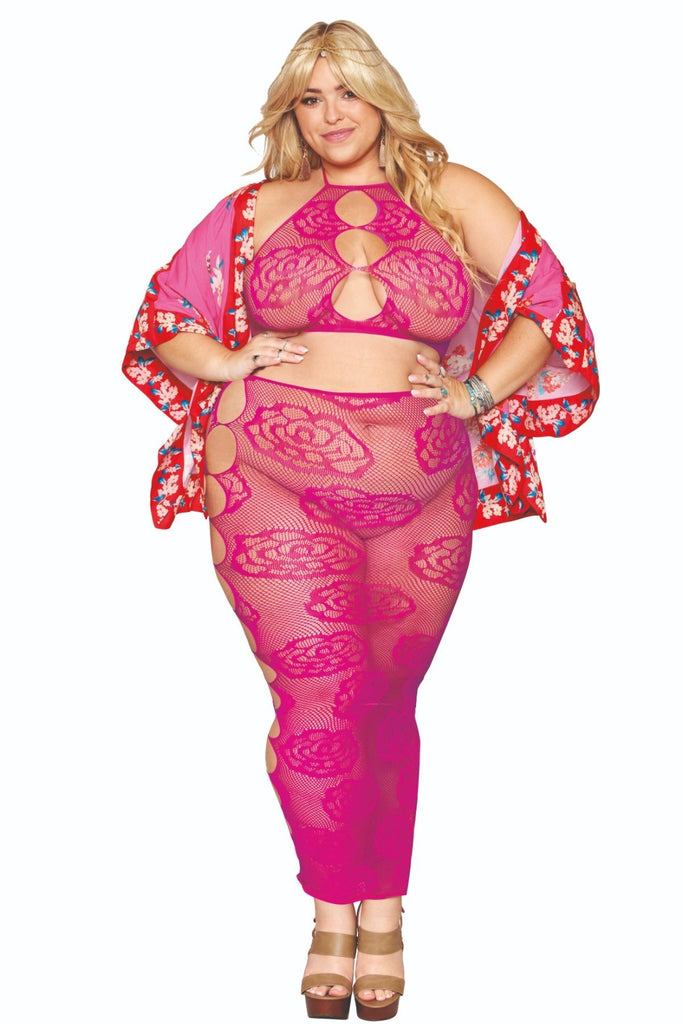 Plus size pink bralette and long skirt set with rose design.